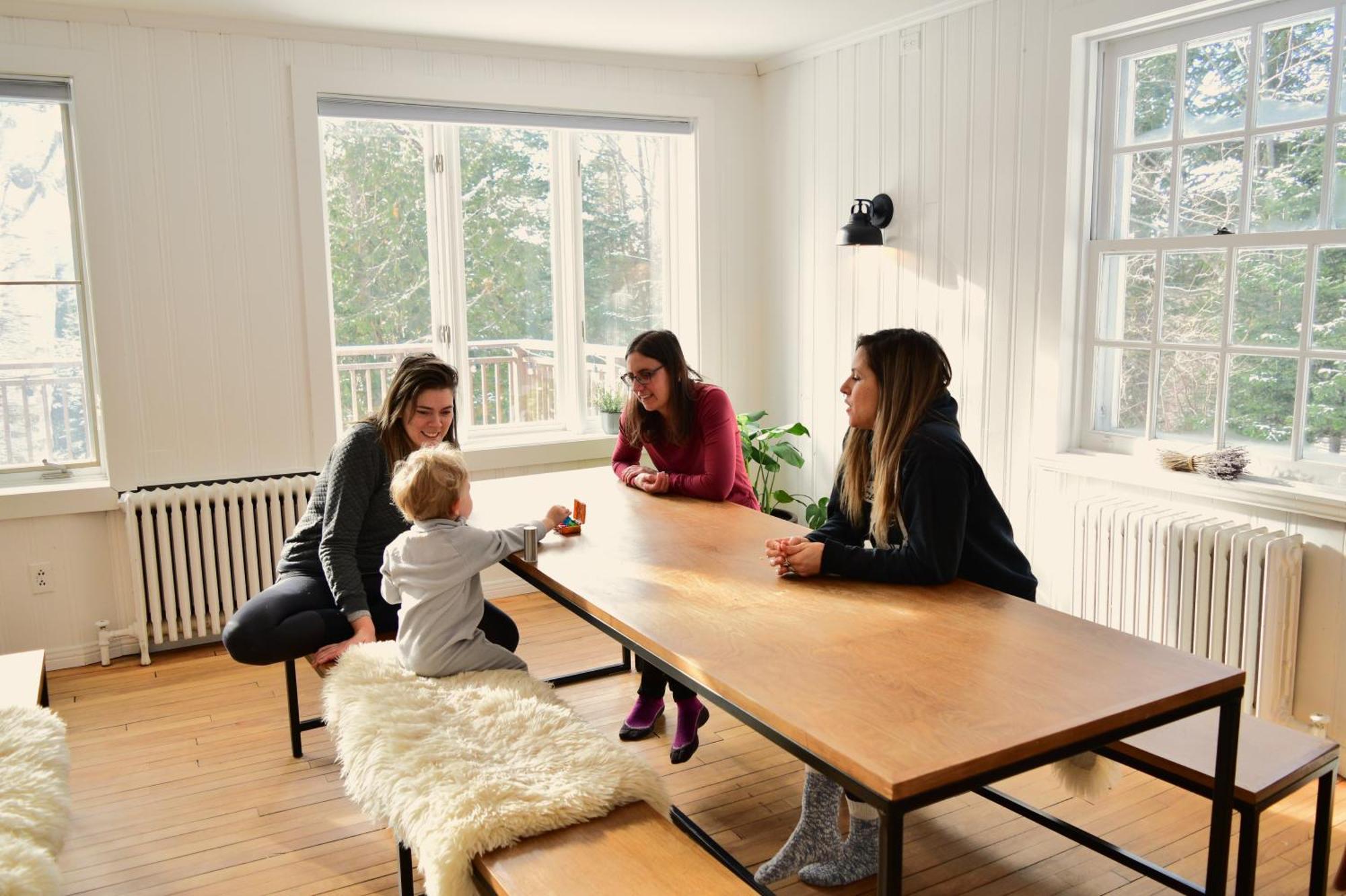 Le Partage Lodge: Destination Plein Air Et Sociale Val-Morin Экстерьер фото